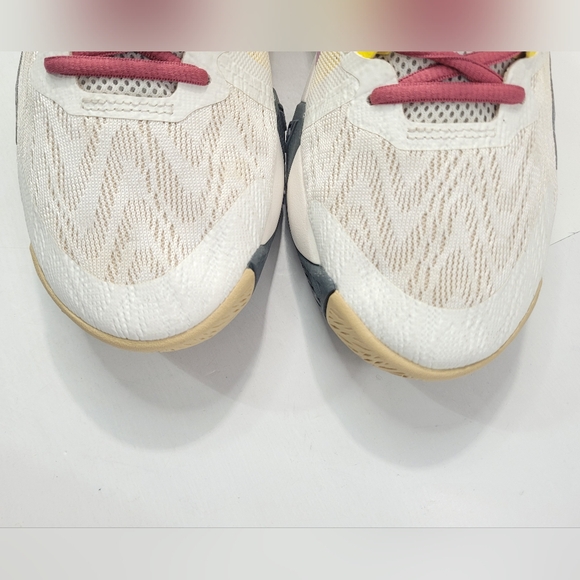 NIKE GIANNIS IMMORTALITY 2 COLOSSEUM MEN'S SHOES SIZE 10 SAIL RATTAN DMO825-100 - Picture 6 of 15